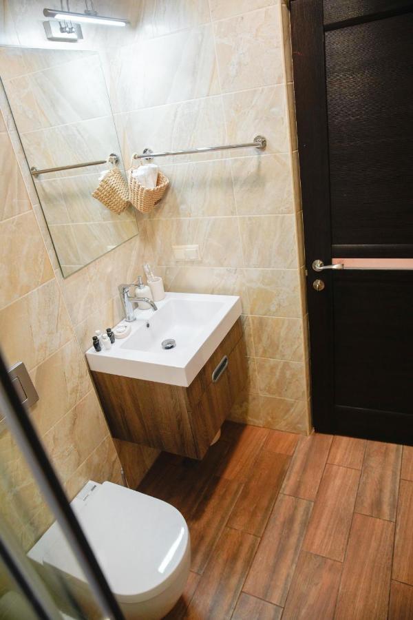 City Center Appartment At Buzand St. Erivan Exterior foto